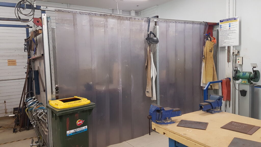 Flexshield acoustic grinding bay