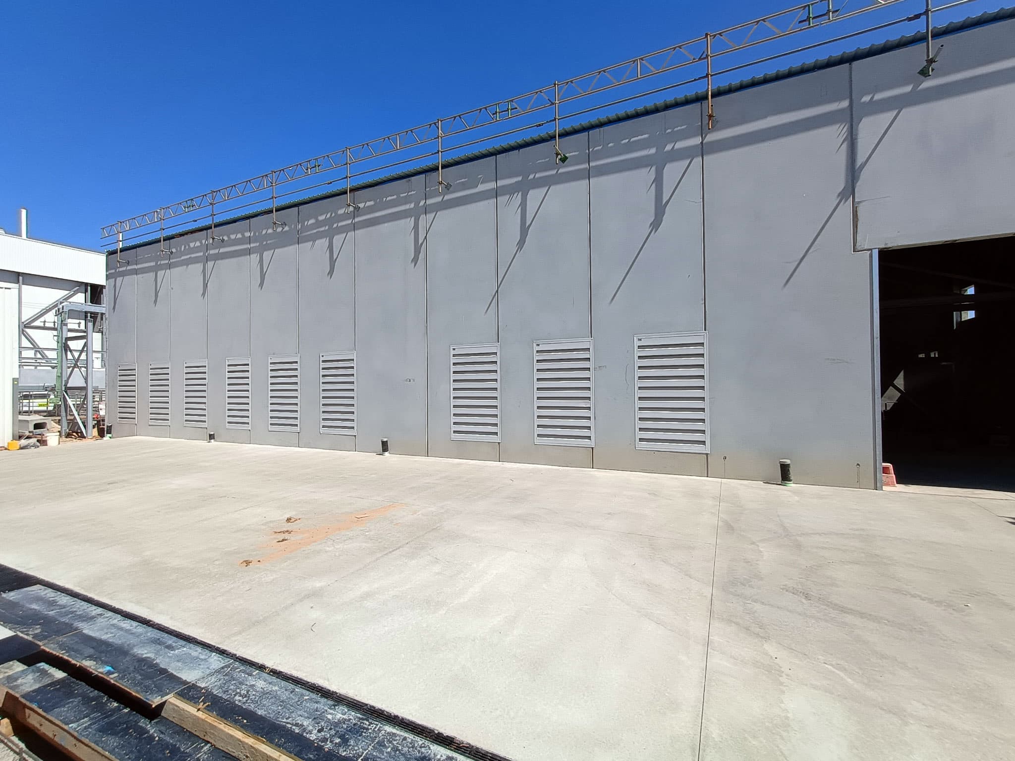 Sonic Series acoustic facade louvres