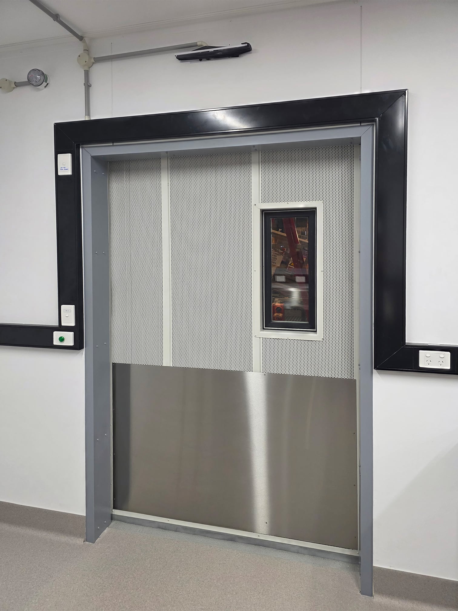 Flexshield Sonic System acoustic modular panel door Box