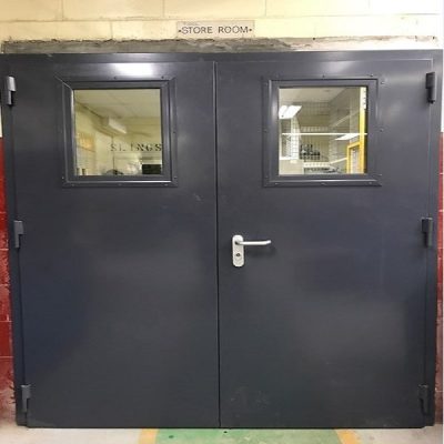 Flexshield supplied Newcrest Lihir Gold Mine with RW52 acoustic double doors for the diesel generator room, as well as a single acoustic door between the workshop and the office with a vision panel and rating of RW45.