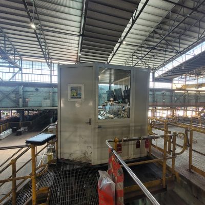 Flexshield_Acoustic-Enclosure_Control-Room_Sonic-System-Acoustic-Modular-Panel_Copper-Refineries9