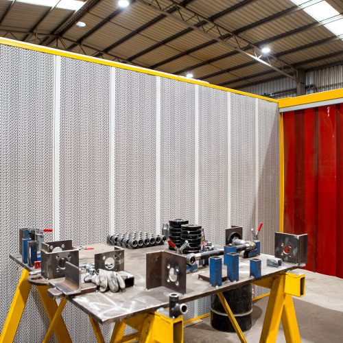 Looking back into an acoustic welding bay